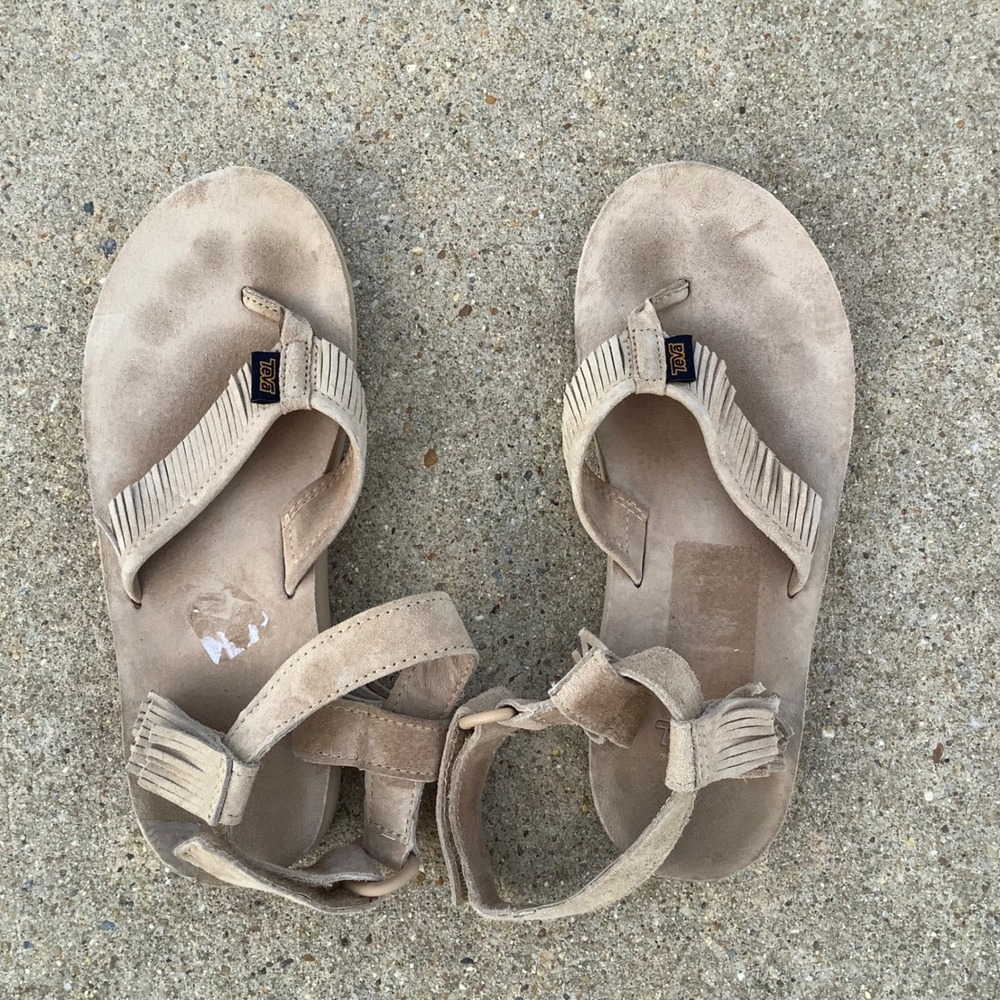 Teva Original Sandal Fringed Tan Suede‎ Boho Thong Sandals 1015165 Womens 8